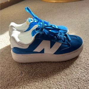 New Balance Sneakers in Blue and White